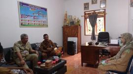 Kalurahan Pengkol Sambut Tim Penilai Lomba Administrasi Kependudukan dengan Antusias